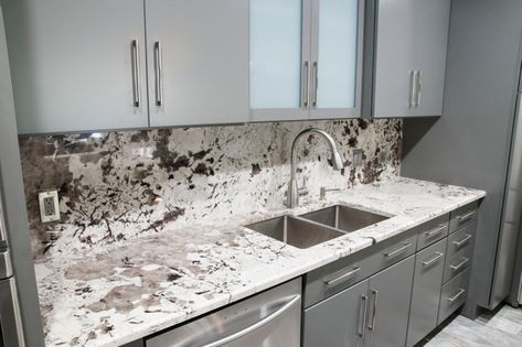 Bold Countertops, Closet Spaces, Granite Backsplash, Top Ideas, Closet Space, Counter Top, Granite Countertops, Kitchen Counter, Kitchen Countertops