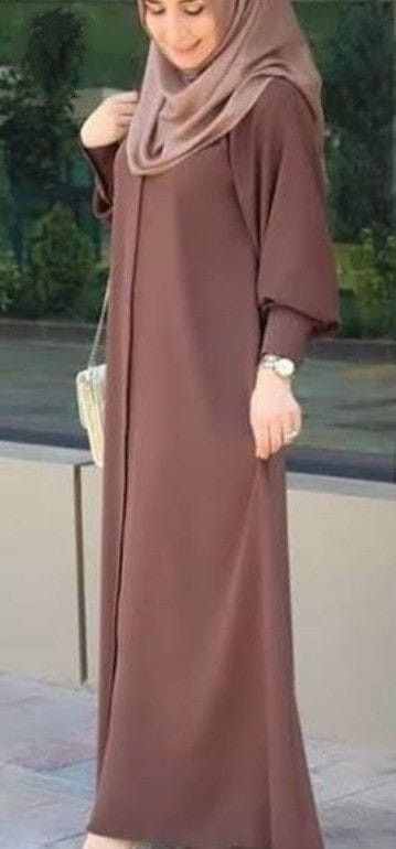 Burkha Designs Muslim Women, Simple Abaya Designs Muslim, Simple Burkha Designs, Burqa Designs Simple, Naqab Design Muslim, Stylish Burqa Designs, Burqa Fashion, Simple Abaya Designs, Burkha Designs