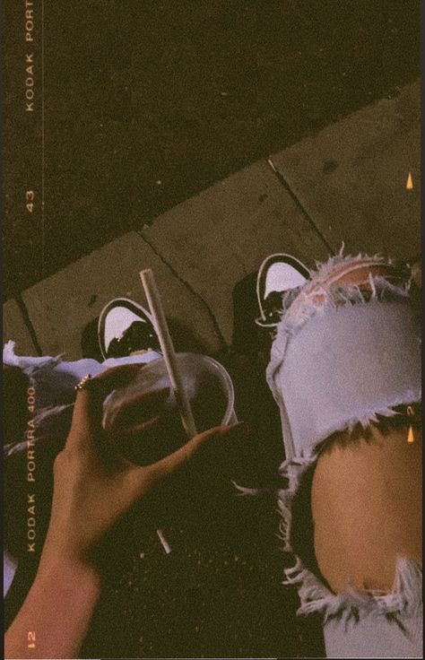 Ripped Jeans Aesthetic, Summer Drinks Aesthetic, Aesthetic Starbucks, Character Challenge, Jeans Aesthetic, Drinks Aesthetic, Streamer Dr, Womens Ripped Jeans, Memories Photography