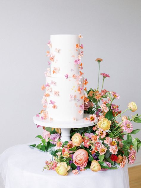 Cake Florals, Floral Cake Design, Winnipeg Wedding, Floral Wedding Cake, Wedding Cake Table, 2022 Wedding, Cake Trends, White Wedding Cake, Wedding Cakes With Flowers