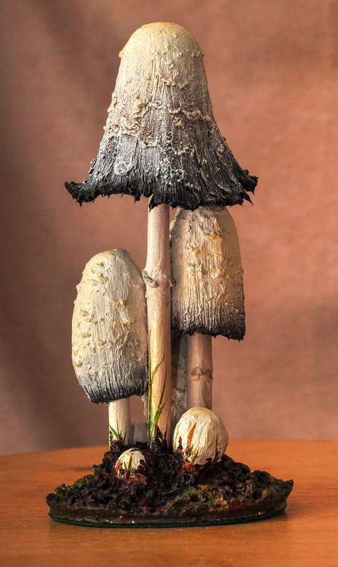 Mushrooms Sculpture, Pottery Mushrooms, Mushroom Model, Mushroom Sculpture, Woodland Fairy Party, Fungi Art, Mushroom Pictures, Pottery Lessons, Mushroom Crafts