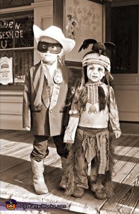 The Lone Ranger and Tonto - 2014 Halloween Costume Contest via @costume_works Lone Ranger Costume, Homemade Costumes For Kids, Ranger Costume, Halloween Costumes 2014, Homemade Costume, Costume Works, Diy Halloween Costumes For Kids, The Lone Ranger, Halloween Masquerade