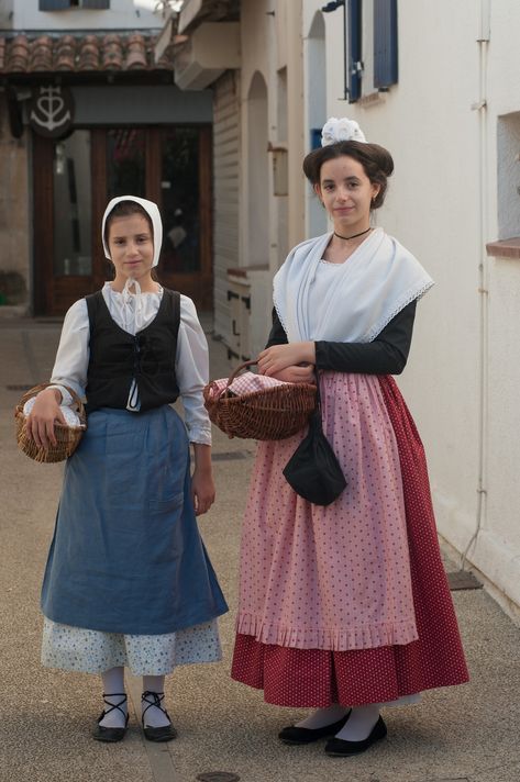 Belgium Traditional Dress, Breton Traditional Dress, Traditional French Clothing Women, France Culture Clothes, French Culture Fashion, France Traditional Clothing, France Traditional Dress, Traditional French Clothing, Big Hero 6 Costume