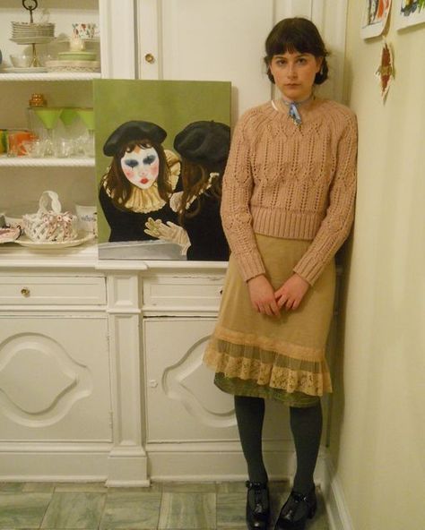 Frumpy Aesthetic, Twee Outfits Zoey Deschanel, Twee Halloween Costumes, 2010s Twee Aesthetic, 2010s Fashion Aesthetic, Twee Style Aesthetic, Twee Winter Outfit, Twee Girl Aesthetic, Nerdcore Outfit