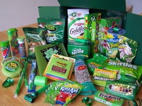 Sometimes Creative: Going Green This blog has ideas for mission packages, but the idea could easily be sent to a deployed spouse! Green Care Package, Missionary Care Packages, Deployment Care Packages, Military Care Package, Secret Sisters, Fun Mail, College Care Package, Saint Patties, St. Patricks Day