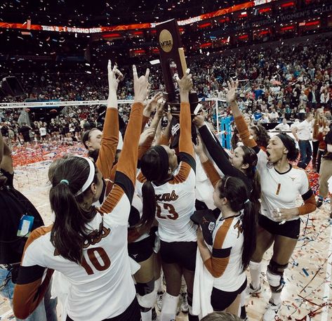 D1 Volleyball Aesthetic, College Volleyball Aesthetic, Volleyball Winning, D1 Volleyball, Volleyball Goals, Texas Volleyball, College Diaries, Volleyball Aesthetic, Volleyball Championship