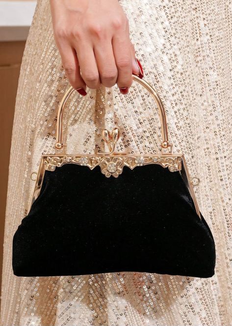 Fancy Hands, Black Evening Bag, Party Handbags, Colorful Handbags, Evening Handbag, Diamond Flower, Evening Clutch Bag, Evening Clutch, Bag Women