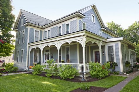 Victorian Farmhouse Exterior, Gingerbread Trim, Victorian Porch, Big Blue House, Folk Victorian, Victorian Style Homes, Porch Columns, Victorian Farmhouse, Casas Coloniales