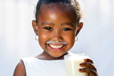 EVERYTHING THAT RUMBLES IS NOT LACTOSE INTOLERANCE World Milk Day, Toddler Nutrition, Drinking Milk, Reading Is Fundamental, Green Banana, Lactose Intolerant, Dairy Free Milk, Health Logo, Drink Milk