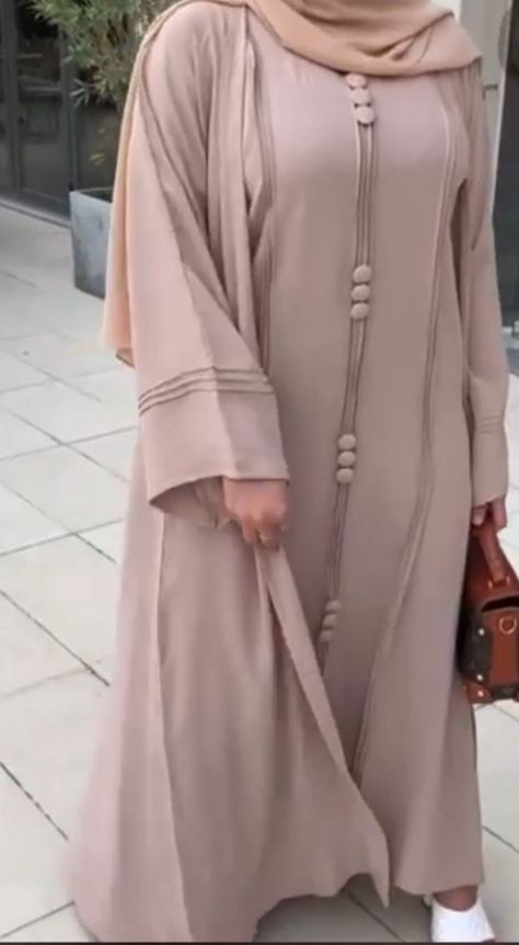 Simple Abaya Designs, Simple Abaya, Abaya Designs Latest, Abaya Fashion Dubai, Open Kimono, Hijab Designs, Hijab Style Tutorial, Open Abaya, Dubai Style