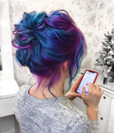 Blue And Purple Hair, Vivid Hair, Hair Dye Ideas, Dye Colors, Hair Dye Colors, Cool Hair, Hair Colours, Rainbow Hair, Cool Hair Color