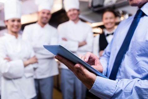 kitchen staff using food service management software on tablet Malta Restaurant, Restaurant Consulting, Food Cost, Daily Checklist, Employee Training, Restaurant Management, Environmental Health, Operations Management, Leadership Roles