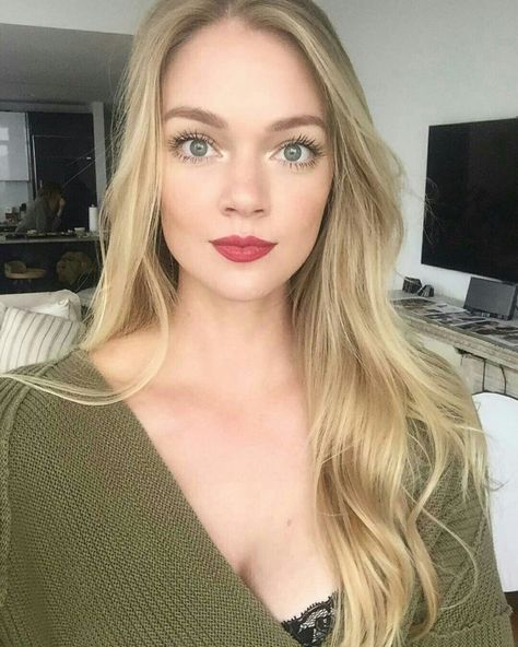 Lindsay Ellingson Barbara Palvin, Lindsay Ellingson, Wander Beauty, Miss Her, Female Character Inspiration, Elsa Hosk, Swimsuit Models, Amazing Day, Beauty Icons