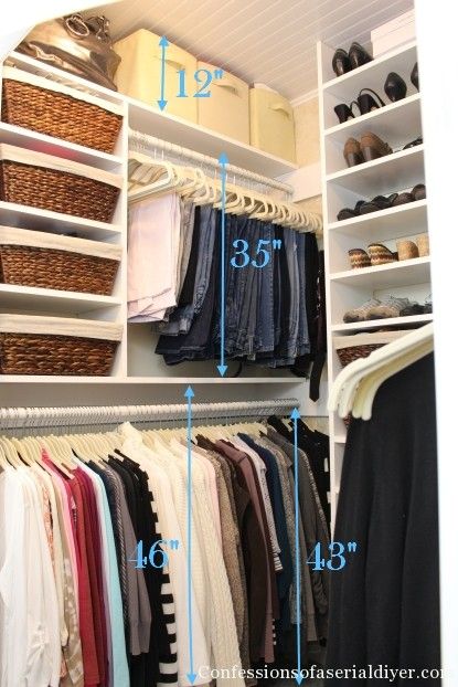 How to build a closet without breaking the bank. You don't know! I might need to know this one day! Diy Kast, Small Walk In Closet, Closet Redo, Closet Diy, Closet Renovation, Bedroom Organization, Closet Layout, Real Estat, Closet Organization Diy