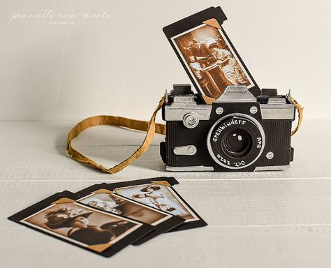 Camera Pop Up Card, Paper Camera, Camera Crafts, Camera Diy, 3d Camera, Glue Art, Glimmer Hot Foil, Shape Books, Cas Cards