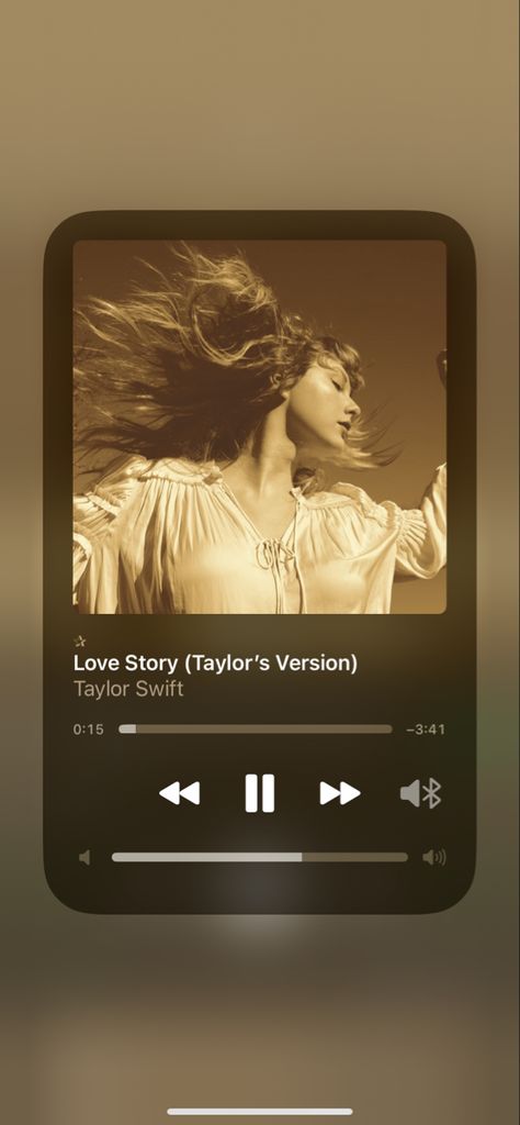 Kpop Iphone Wallpaper, Iconic Movie Posters, Romeo Y Julieta, Wedding Playlist, Taylor Swift Fearless, You Belong With Me, Taylor Swift Album, A Love Story, Taylor Swift Songs