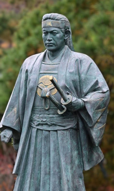 Hijikata Toshizo was from Hino, Japan and died fighting against the Meiji Restoration in Hakodate, Japan on 6/20/1869 at age 34. Some consider him the real last samurai. His statue is prominently displayed near the entrance of Takahata-fudo. by -hayabusa The post The Last Samurai appeared first on Alo Japan. Old Samurai, Samurai History, Real Samurai, Real Samurai Armor, Meiji Restoration, Samurai Historical Photo, Hakodate, The Last Samurai, Japan Photo