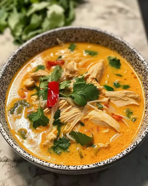 Easy Thai Chicken Curry Soup - miacookery.com Curry Laksa Soup, Tia Chicken Curry Soup, Thai Soup Crockpot, Easy Thai Chicken Curry Soup, Thai Curry Chicken Soup, Easy Thai Soup, Thai Coconut Soup Chicken, Chicken Curry Soup Recipe, Chicken Curry Crockpot