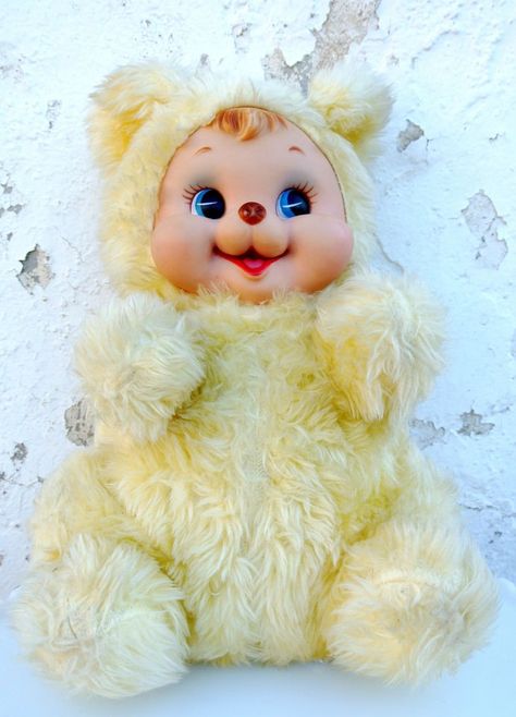 RARE 20 RUSHTON VINTAGE BABY BEAR PLUSH RUBBER FACE YELLOW DOLL Bear Doll Aesthetic, Rushton Dolls, Rushton Toys, Creepy Stuffed Animals, Vintage Plush Toys, Big Teddy Bear, Baby Doll Nursery, Doll Plushies, Rubber Face