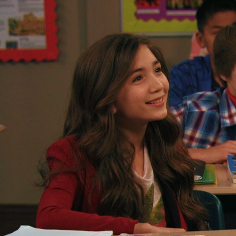 Riley Girl Meets World, Riley Character, Riley Matthews, Disney Actresses, Maia Mitchell, Rowan Blanchard, Boy Meets World, Girl Meets World, Boy Meets