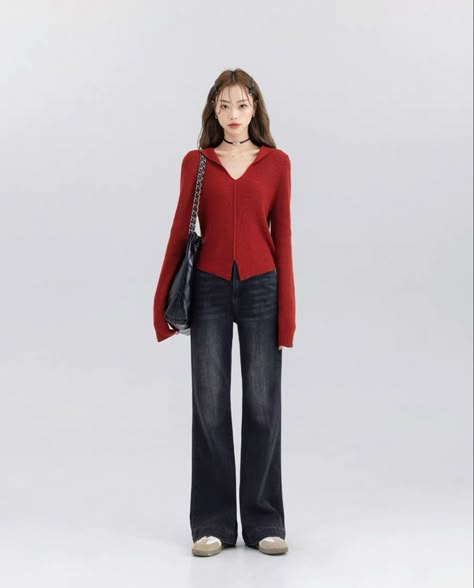 Casual Winter Outfits Baddie, Japan Style Fashion Women, Oyanxi Outfits, Knee Skirt Outfits, Red Long Sleeve Shirt Outfit, K Drama Fashion, Quince Outfits Guest, Rust Outfit, Cute Asian Outfits