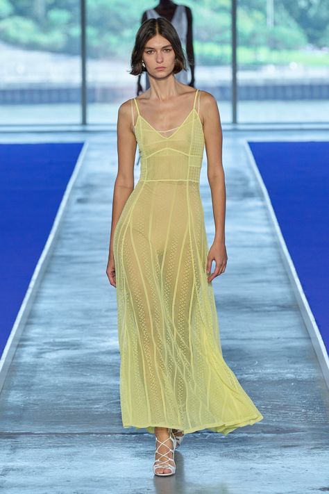 Latest Winter Fashion, Spring 23, Mesh Fashion, Color Trends Fashion, Sheer Fashion, Runway Dresses, Jason Wu, Spring 2023, Yellow Fashion