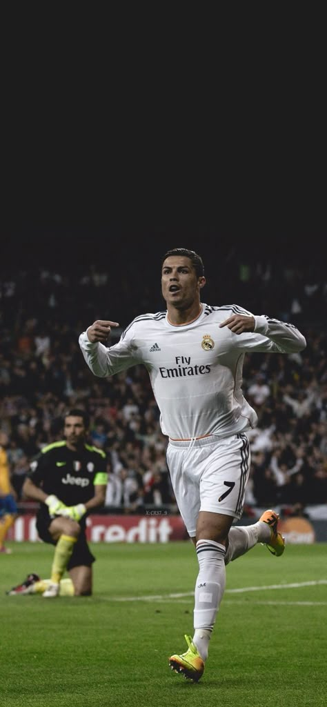 Cristiano Ronaldo 2014, Ronaldo Madrid, Lionel Messi Posters, Cristiano Ronaldo Style, Cr7 Wallpapers, Cristino Ronaldo, Real Madrid Team, Soccer Photography, Ronaldo Real Madrid