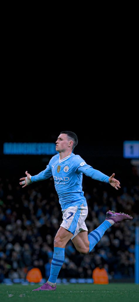 #manchestercity #mancity #wallpapers #philfoden Soccer Players Wallpaper Iphone, Futbol Wallpapers Iphone, Mancity Wallpapers, Manchester City Wallpapers, Man City Team, Football Wallpaper Iphone, 16 Wallpaper, Manchester City Wallpaper, Cristino Ronaldo