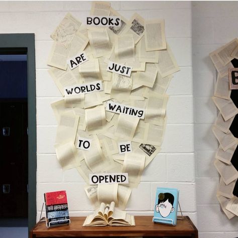 Ready to light up your secondary classroom reading library? This post is stuffed with ideas and inspiration for book displays, flexible seating, organization, and more. Take a tour through Instagram and come out inspired. Plus, get a free set of classroom library posters to draw your students’ eyes toward your amazing books. Library Hall, Library Poster, School Library Decor, Classe Harry Potter, Reading Display, School Library Displays, Middle School Libraries, Library Posters, Library Book Displays