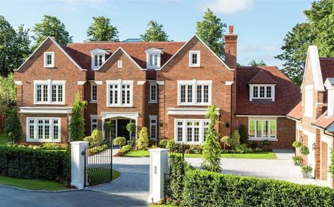 Luxury Homes Brick House Exterior, Surrey House, Woodland House, Mansion Floor Plan, Houses Plans, Traditional Houses, House Outside Design, Mansions Homes, House Building