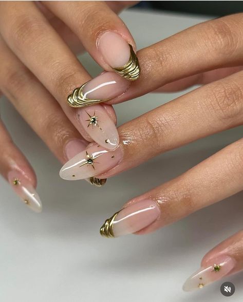 Nude Nail Design, Hippie Nails, Formal Nails, Nude Nail, Nude Nail Designs, Pretty Gel Nails, Square Acrylic Nails, Funky Nails, Makati