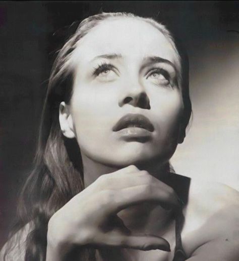 Black, Fiona Apple, A Woman, Black And White, White