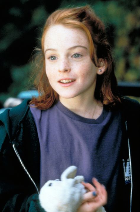 Lindsay Lohan as Hallie Parker in a scene from ‘The Parent Trap', 1998. #theparenttrap #1998 #lindsaylohan #hallieparker The Parent Trap, 29 October, Parent Trap, Lindsay Lohan