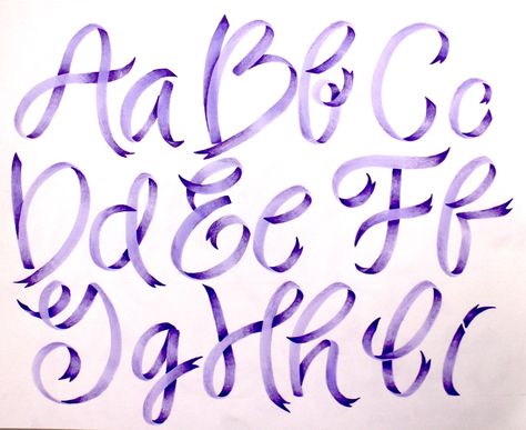 Ribbon Lettering with the New Pastel Dual Brush Pen Set - Tombow USA Blog Ribbon Lettering, Ribbon Font, Tombow Pens, Lettering Styles Alphabet, Drawing Pens, Calligraphy Tutorial, Faux Calligraphy, Brush Pen Calligraphy, Hand Lettering Fonts