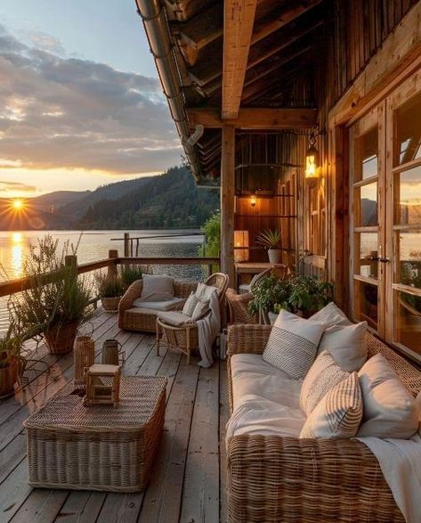 Lake House Porch, Ideal Morning Routine, Mountain Lake House, Muskoka Cottage, House Porch, Lakeside View, Back Garden Design, Rest House, Luxury Cabin