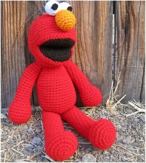 Elmo Toy - Free Crochet Pattern Elmo Toys, Heidi Bears, Animals Crochet, Pola Amigurumi, Crochet Animal, Crochet Toys Patterns, Amigurumi Toys, Cookie Monster, Crochet For Kids