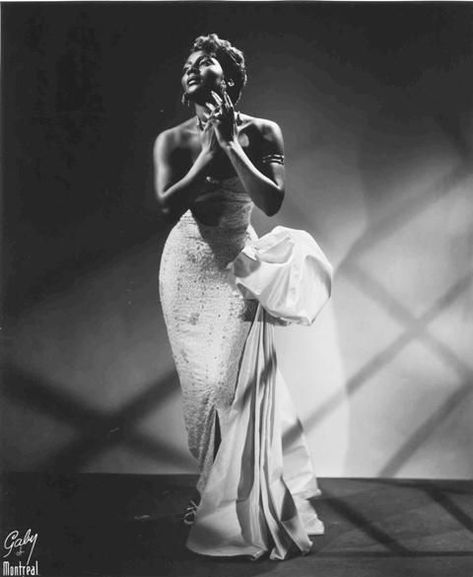 Joyce Bryant, Black Hollywood Glamour, Vintage Hollywood Glamour, Josephine Baker, Vintage Black Glamour, Glam Photoshoot, Black Hollywood, Glamour Dress, Vintage Glam