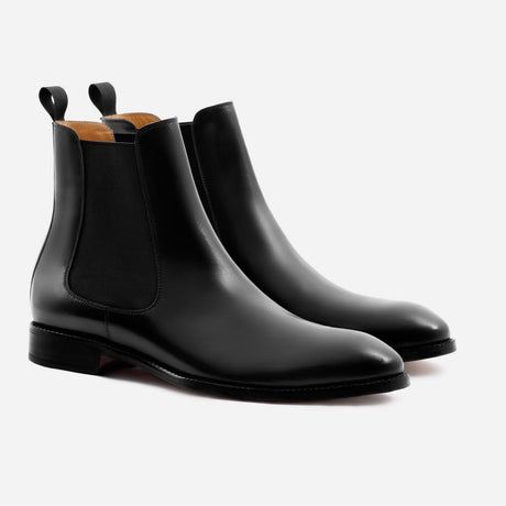 Boots Men Outfit, Cap Toe Boots, Jodhpur Boots, Chelsea Boots Mens, Final Battle, Botas Chelsea, Brogue Boots, Mens Boots Fashion, Chelsea Boots Men