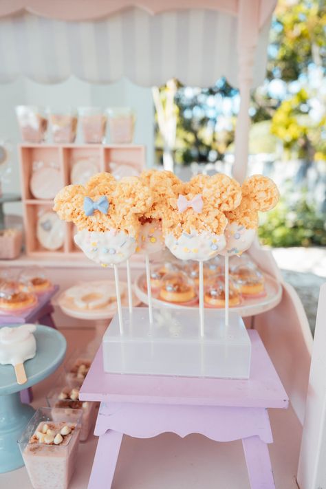 #event #eventplanner #eventdesign #eventstyling #disney #disneyland #disneyworld #vintagedisney #disneybirthday #pasteldisney #minniemouseparty #minnie #minniemousebirthday #mickey #mickeymouseparty #pinkminnie #castle #disneycastle #disneytreats #ricecrispytreats Disneyland Theme Dessert Table, Disneyland Dessert Table, Disneyworld Birthday Party, Disney Dessert Table, Disneyland Birthday Party Food, Retro Disneyland Party, Disneyland Centerpieces Birthday, Magic Kingdom Birthday Party Theme, Disneyland Party Centerpieces