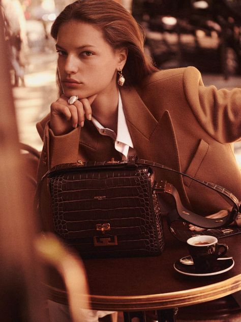 Faretta Radic Is Luxury Bag Lady in ‘Paris Fétiche’ by Mel Bles for Vogue Paris September 2019 — Anne of Carversville Paris September, Mode Editorials, Vogue France, Vogue Japan, Vogue Russia, Trending Handbag, Fashion Photography Editorial, Fashion Photoshoot, Vogue Paris