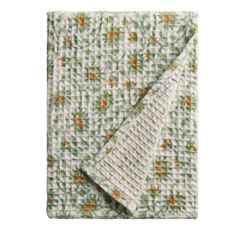 Yellow Flower Block Print Waffle Weave Bath Towel by World Market Flower Block Print, Bathroom Vibes, Bathroom Rental, Bedroom Design Styles, Green Bath Towels, Waffle Weave Towels, Light Mint Green, Towel Collection, Cotton Bath Towels