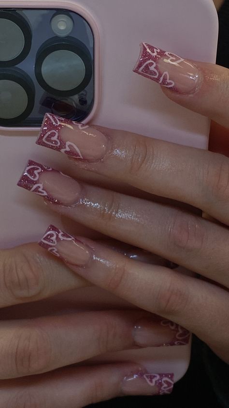 Nails With White Hearts, Sparkly French Nails, Glitter Frenchies, Valentine Nails Pink, Nails With White, Vday Nails, Nail Designs Valentines, Girly Acrylic Nails, Cute Acrylic Nail Designs