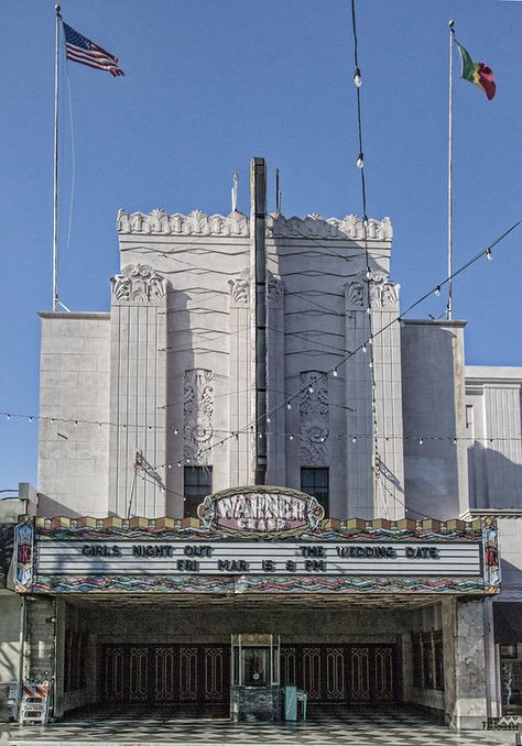 San Pedro California, American Pickers, California History, South Bay, Barn Finds, San Pedro, Oh The Places Youll Go, Dream Destinations, New York Skyline