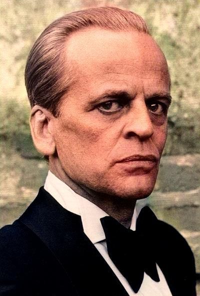 Creature Anatomy, Weird Characters, Klaus Kinski, Robert Johnson, Colorized Photos, Celebrity Hair, Head Shots, Opera Singers, Botanical Beauty