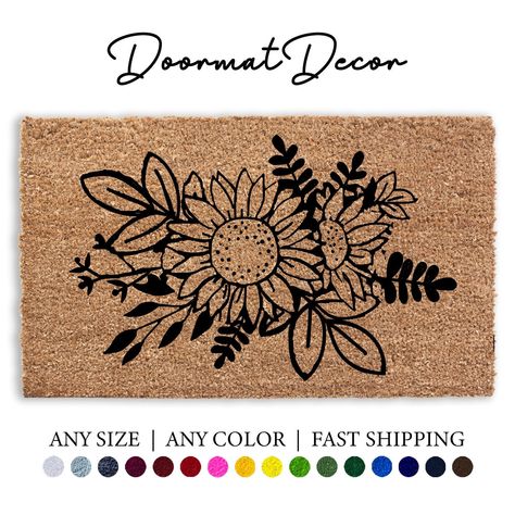 Flower Door Mat, Entryway Style, Door Mat Diy, Outdoor Welcome Mat, Independent Lifestyle, Funny Welcome Mat, My First Apartment, Dyi Projects, Funny Doormats