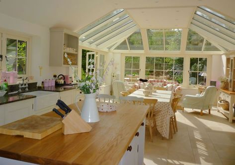 Conservatories, Orangeries, Roof Lanterns, Hardwood, Purpose Built, - Malbrook Bespoke Service - Kitchen Rooms Conservatory Decor Ideas, Conservatory Kitchen Ideas, Conservatory Inspiration, Kitchen Conservatory, Conservatory Interior, Cotswold House, Conservatory Decor, Kitchen Ceiling Design, Conservatory Ideas