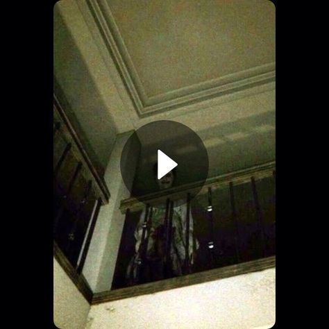 Creepy Videos Found on Internet - Scary Stories | Snapchat Scary Video Clips, Creepy Videos, Scary Clips, Scary Videos, Creepy Gif, Scary Story, Scary Images, Scary Eyes, Creepy Houses