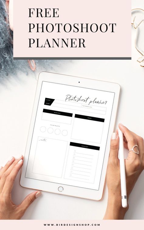 Free Photoshoot Planner - Digital Printable planner for photoshoots and photography sessions. Download for free now, use it on your ipad or just print it. Photoshoot Planner, Business Planner Printables, Photography Freebies, Free Wedding Planner, Business Printables, Business Model Canvas, Brand Photography Inspiration, Planner Business, Small Business Planner