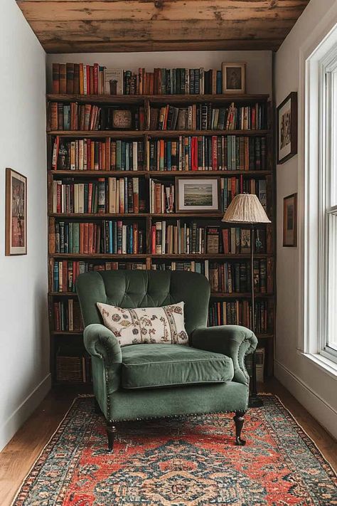 Small Home Library Office Study, Small Library Shelves, Home Mini Library, Small Study Library, Cozy Living Room Bookshelves, Library In Closet, Enclosed Bookshelves, Bedroom Bookshelves Master, Book Shelves Fireplace