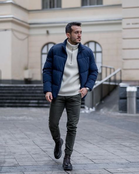 Blue Puffer Jacket Outfit Men, Light Blue Puffer Jacket Outfit, Navy Puffer Jacket Outfit, Navy Blue Puffer Jacket Outfit, Buffer Jacket Outfit, Beige Outfit Men, Blue Puffer Jacket Outfit, Red Outfit Men, North Face Puffer Jacket Outfit